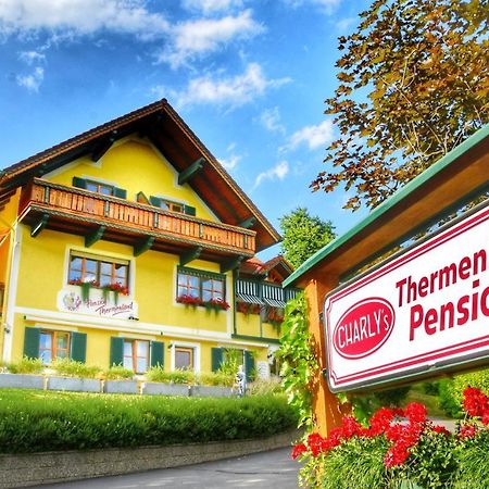 Pension Thermenland Fürstenfeld エクステリア 写真